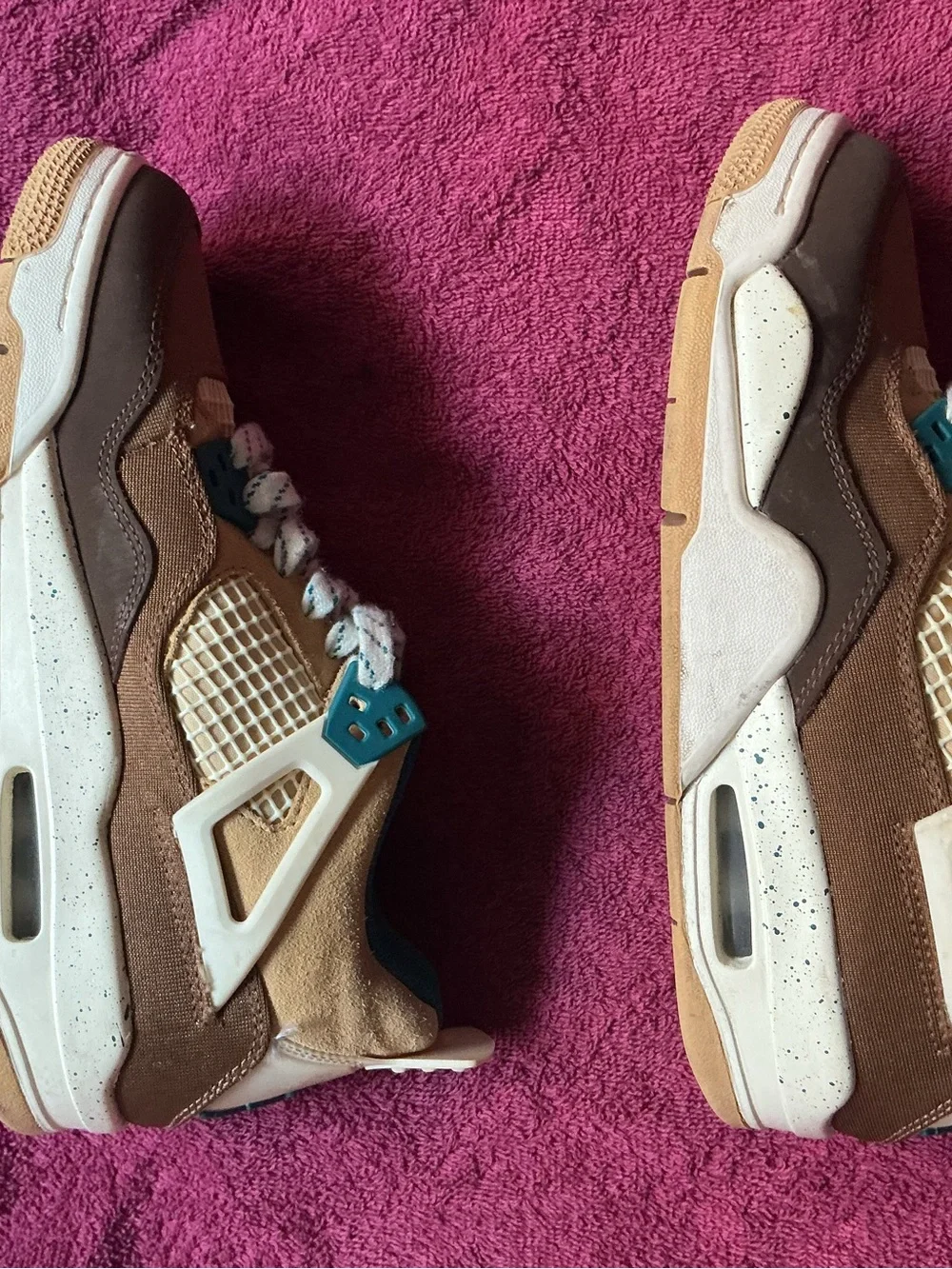 Jordan Sneakers in Teal with White Branding